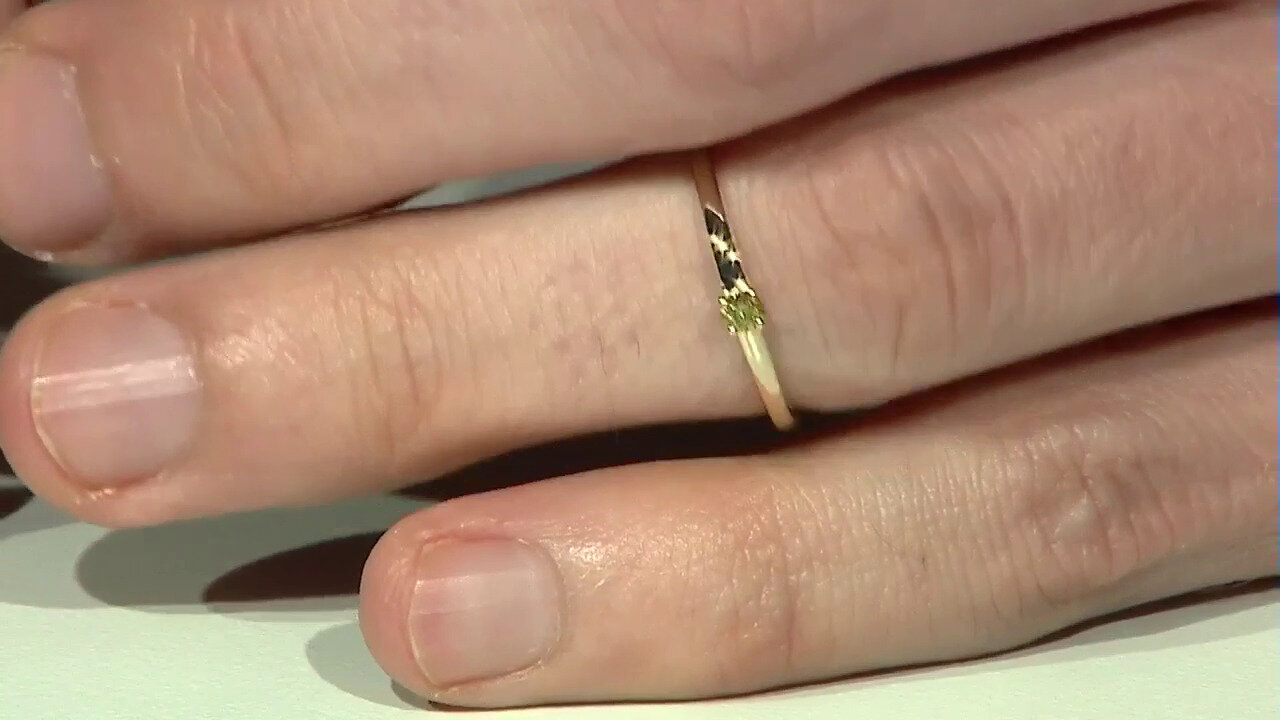 Video Gouden ring met een I2 Gele Diamant