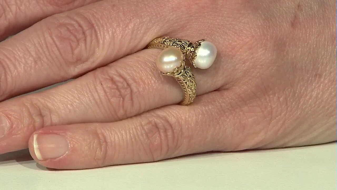Video White Freshwater Pearl Silver Ring (TPC)
