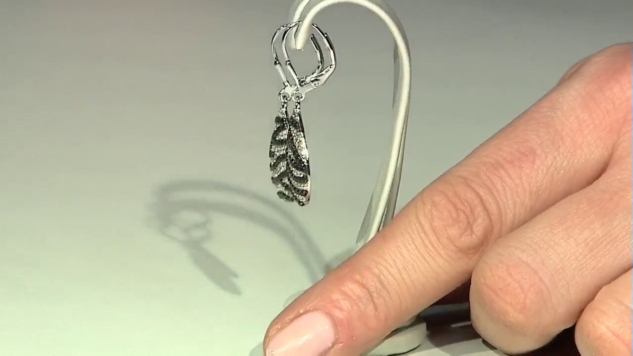 Video Zilveren oorbellen met zwarte spinelstenen