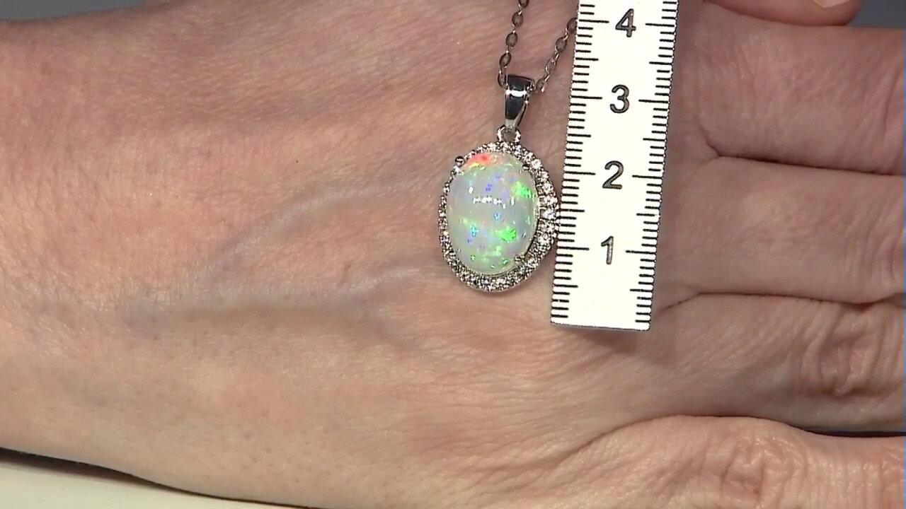 Video Welo Opal Silver Pendant