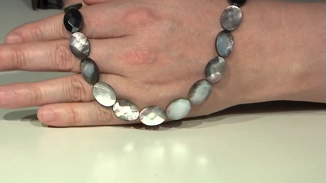 Video Zilveren halsketting met parelmoer