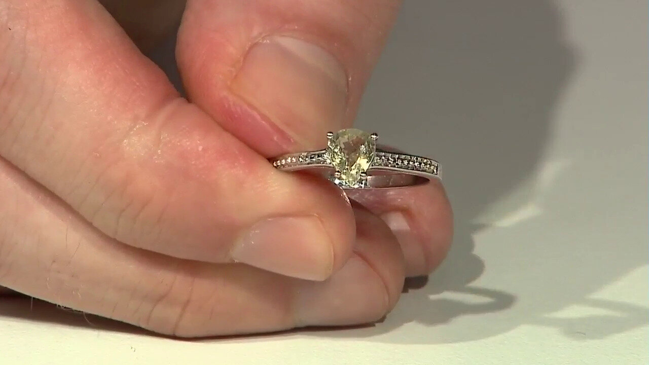 Video Cuprian Tourmaline Silver Ring