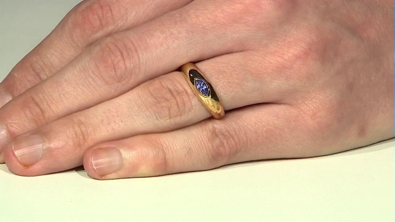 Video Zilveren ring met een tanzaniet