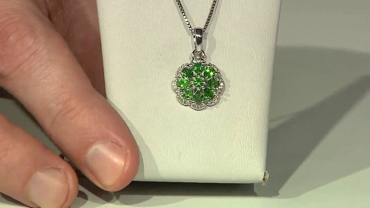 Video Pendentif en argent et Grenat Tsavorite