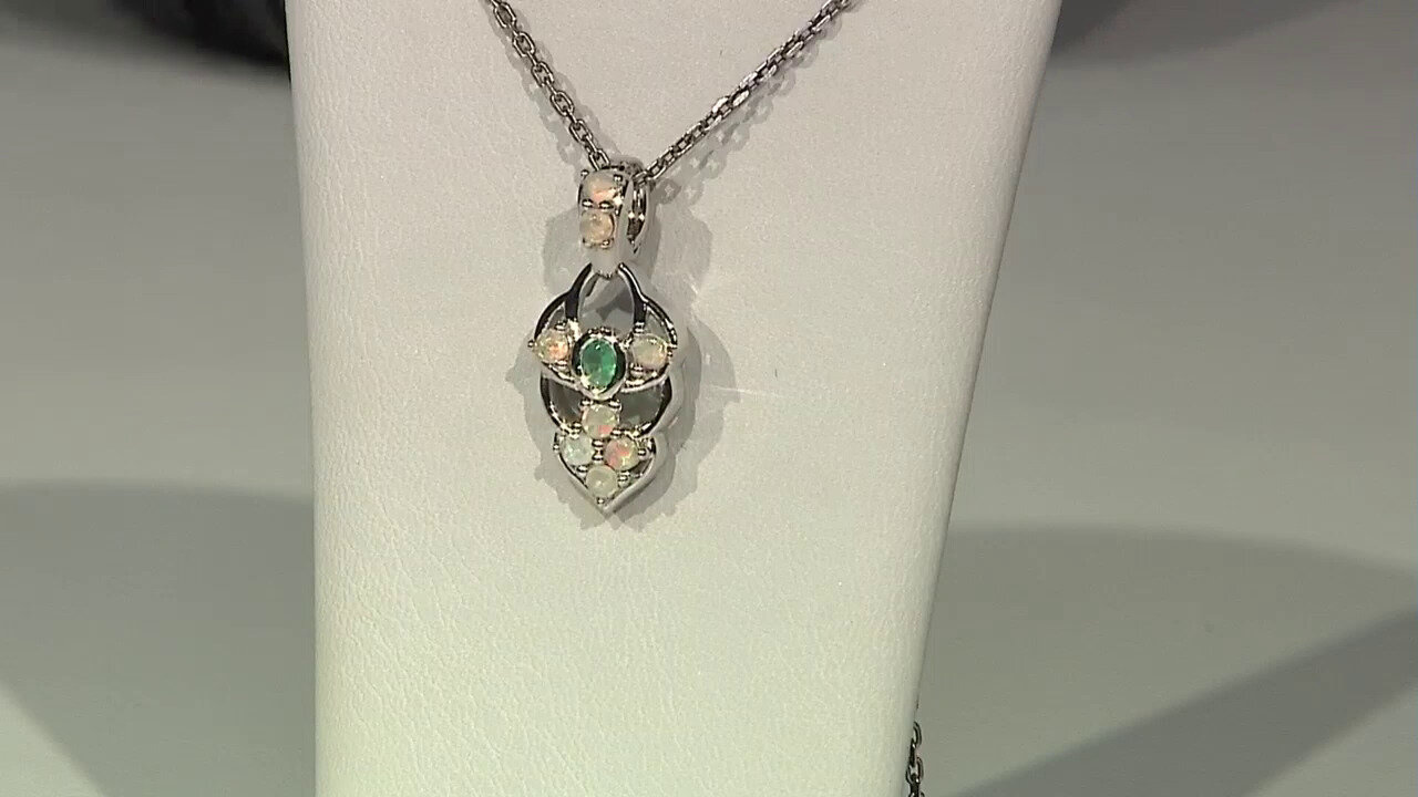 Video Russian Emerald Silver Pendant