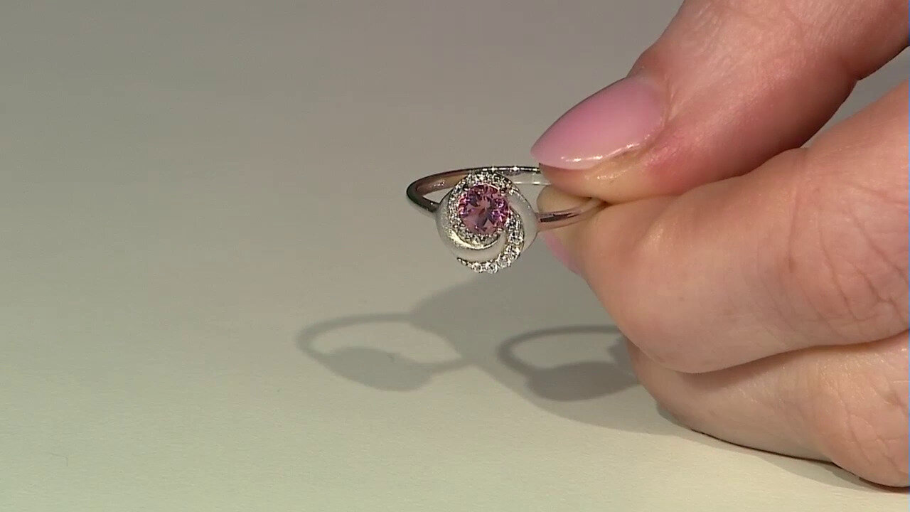 Video Zilveren ring met Ratanakiri zirkonen