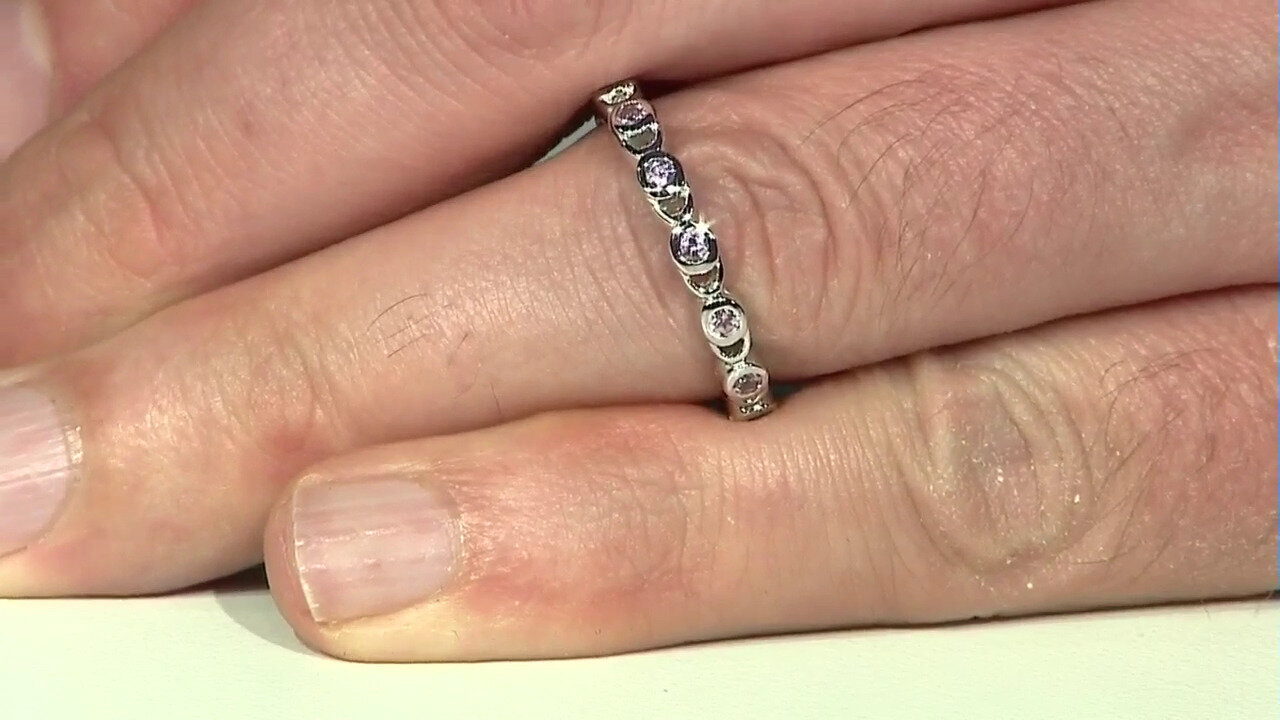 Video Bague en argent et Grenat de Malaya