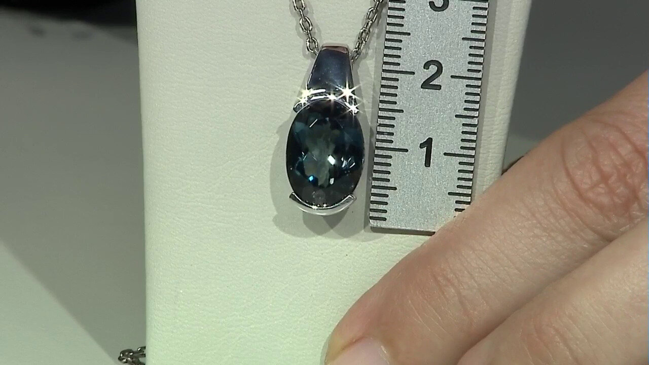 Video Zilveren hanger met een Londen-blauwe topaas