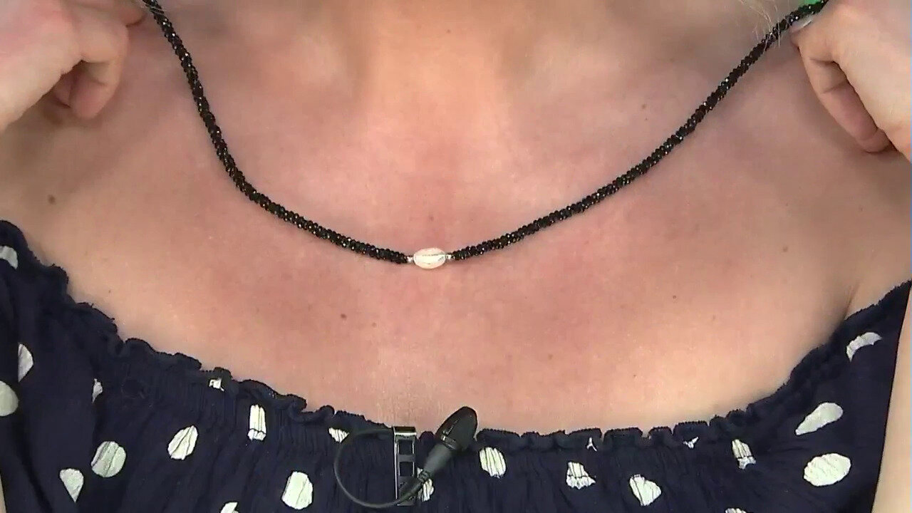 Video Zilveren halsketting met Witte zoetwater kweekparels (Riya)