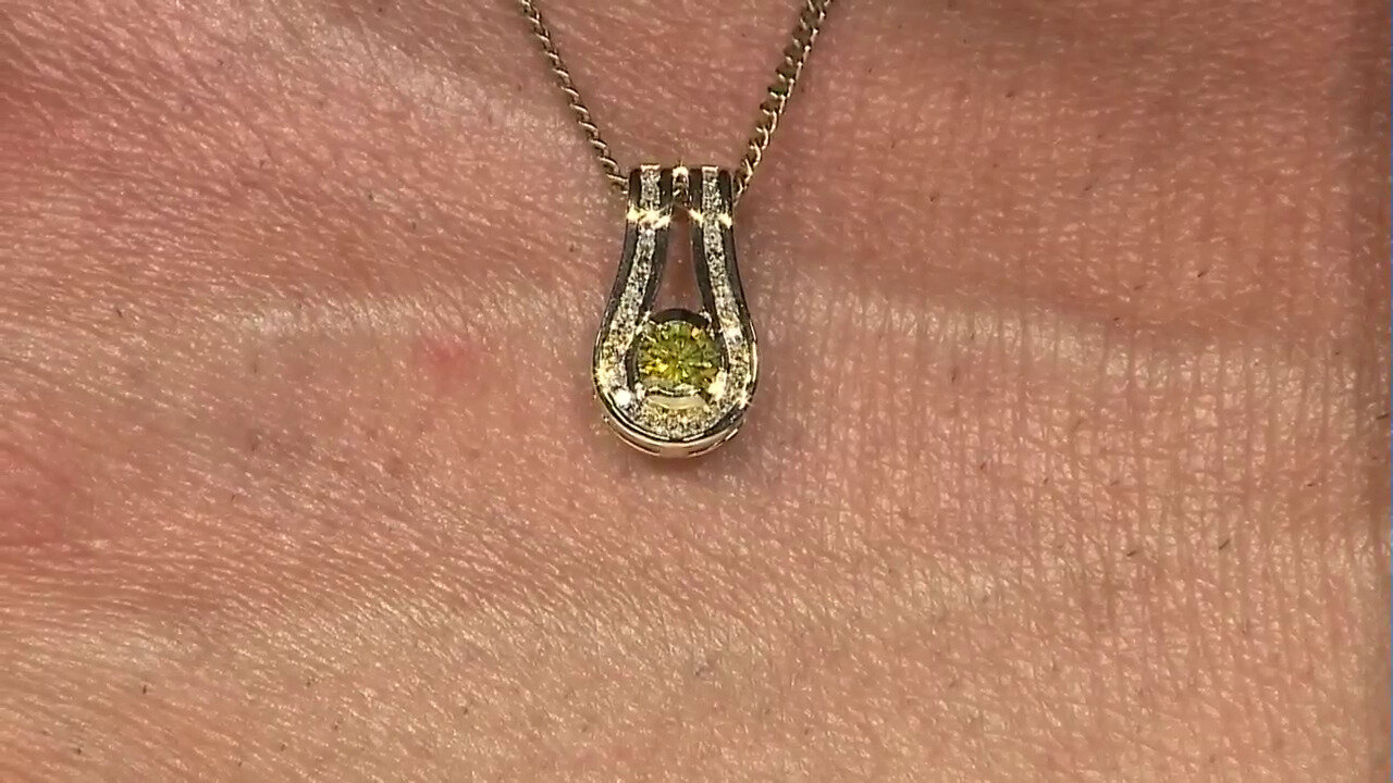 Video 9K I1 (Yellow Diamond) Gold Pendant