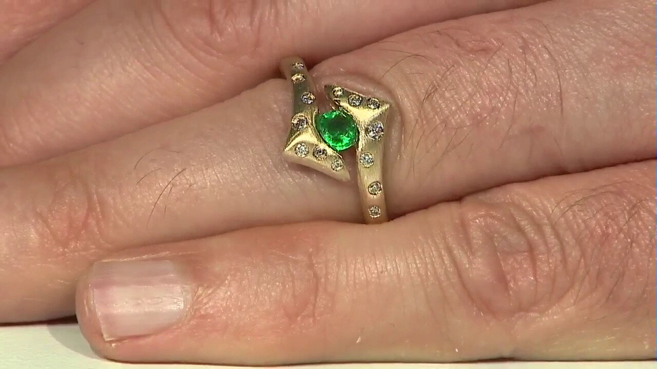 Video 9K Muzo Colombian Emerald Gold Ring (de Melo)