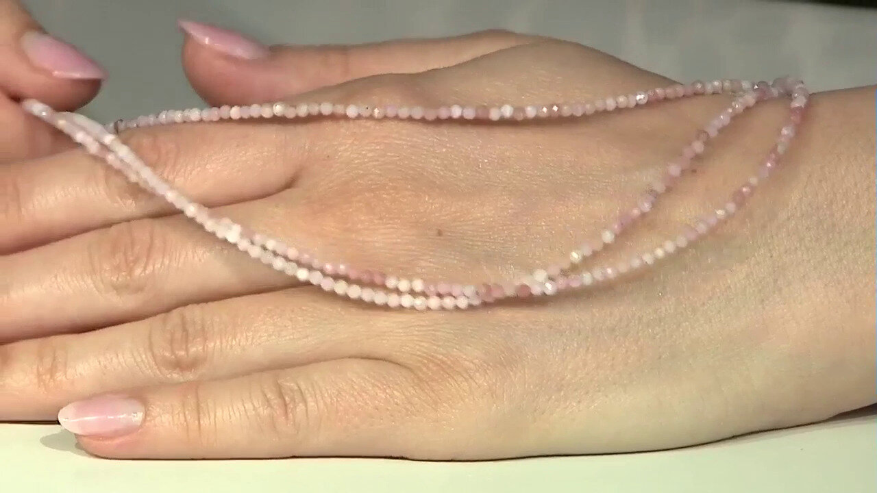 Video Zilveren halsketting met roze opalen