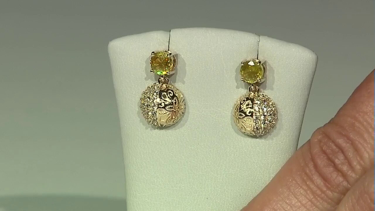 Video Gouden oorbellen met Sfeenkristallen