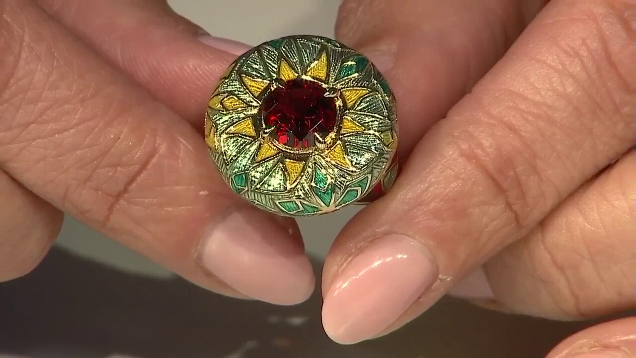 Video Zilveren ring met een Indische Granaat