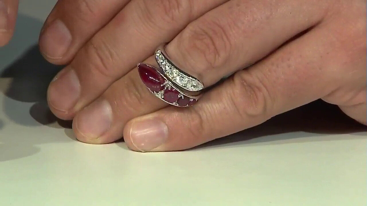 Video Anello in argento con Rubino del Madagascar (de Melo)