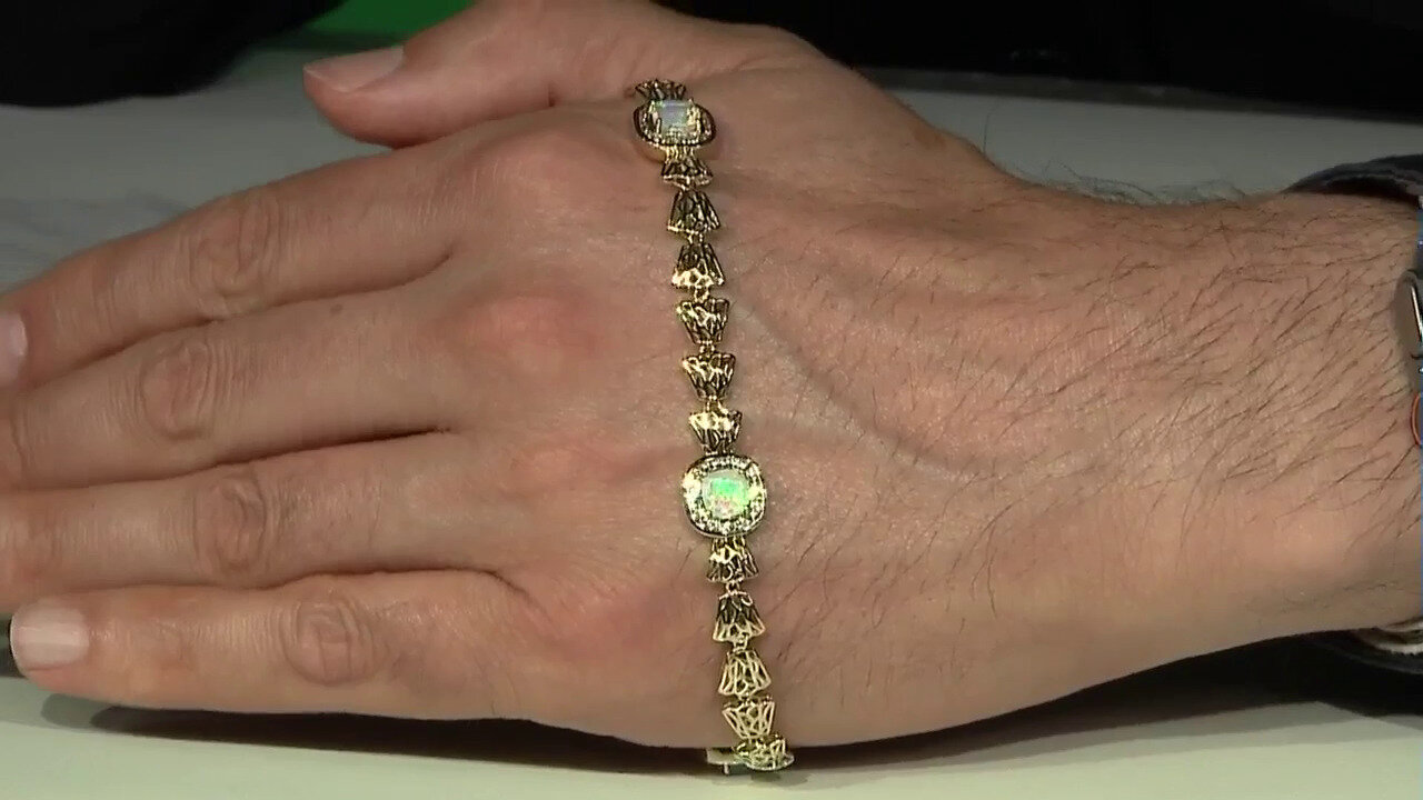 Video Gouden armband met Welo-opalen (Ornaments by de Melo)