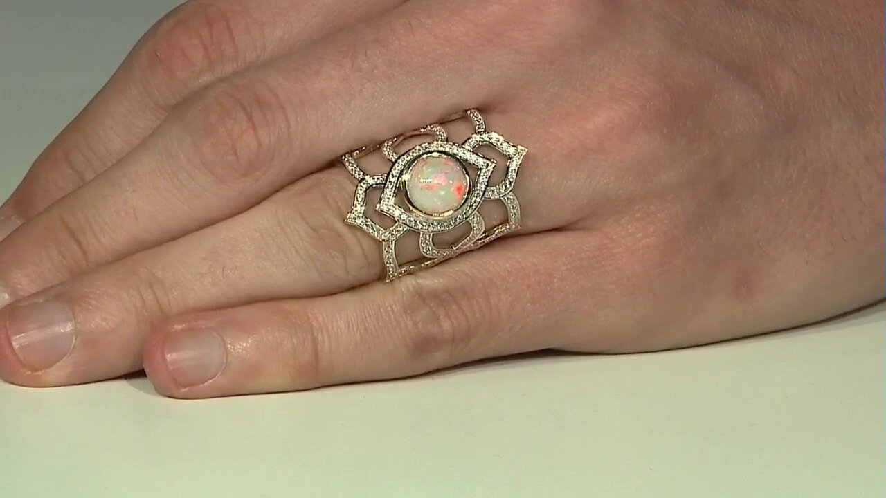 Video Gouden ring met een AAA Welo-opaal (SUHANA)