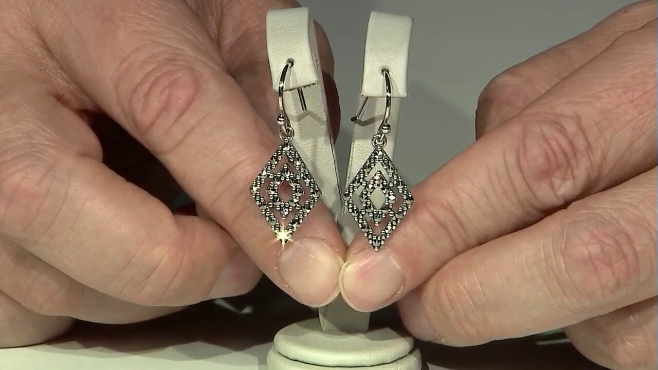 Video Zilveren oorbellen met marcasieten