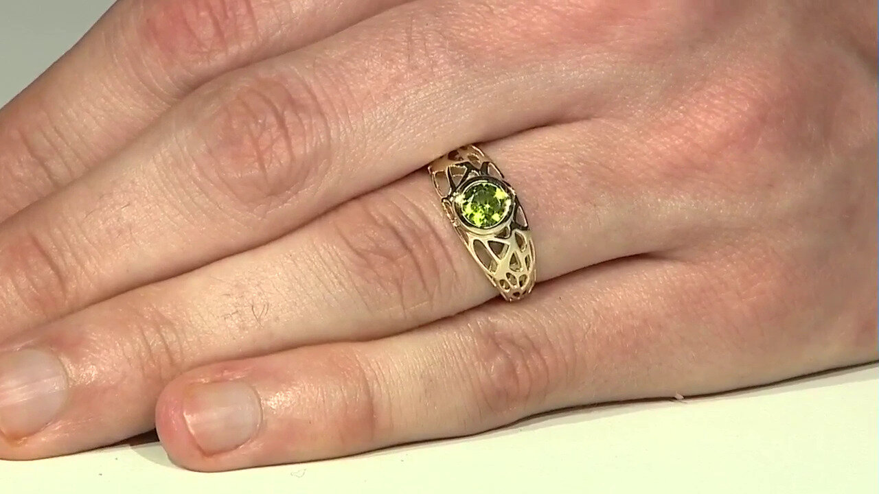 Video Gouden ring met een peridoot (Ornaments by de Melo)