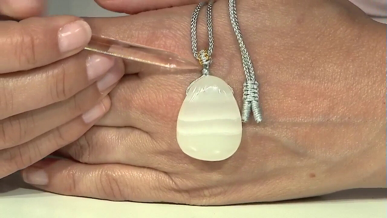 Video Alabaster Calcite other Necklace
