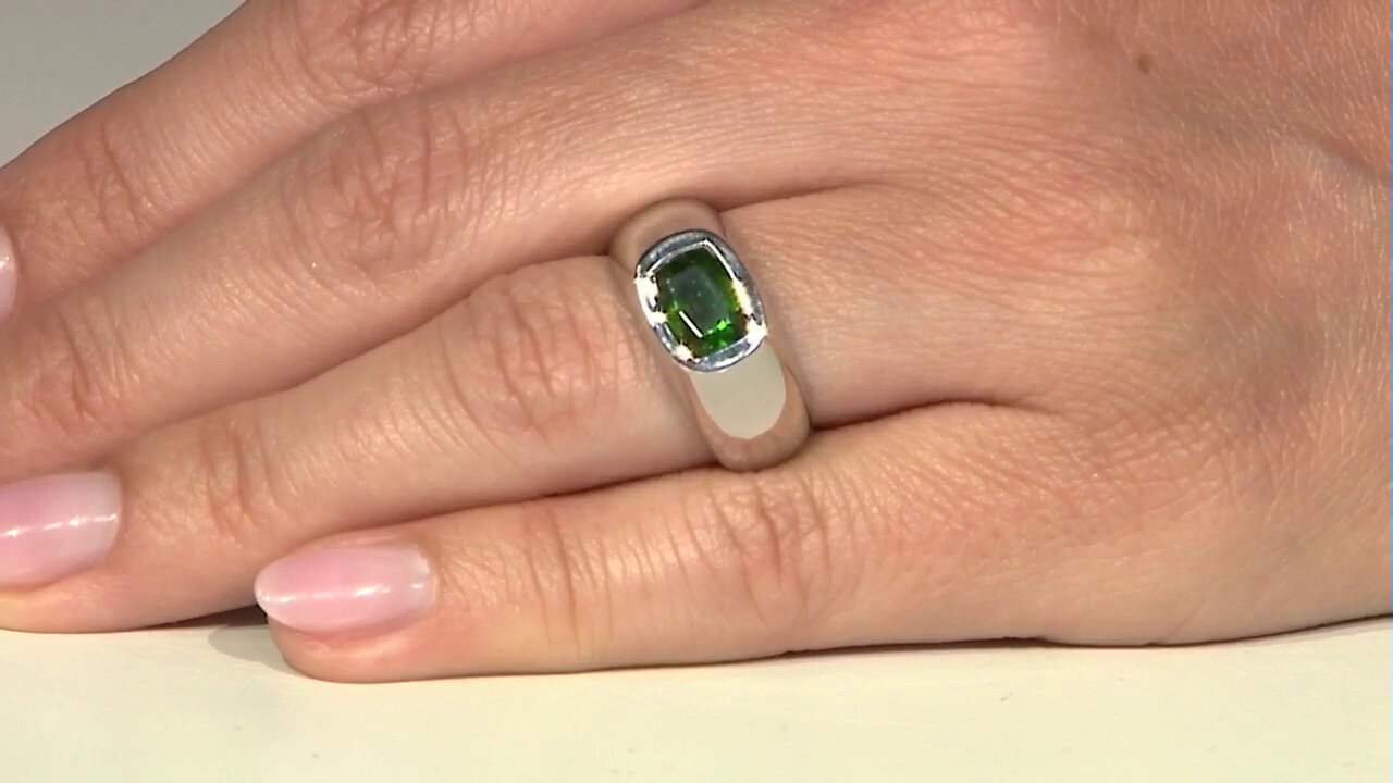 Video Anillo en plata con Diópsido de Rusia