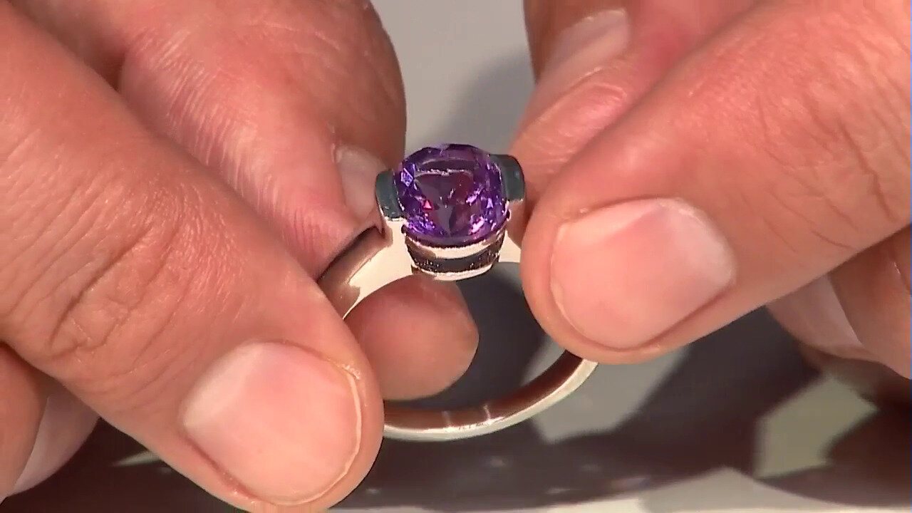 Video Bague en argent et Améthyste d'Uruguay