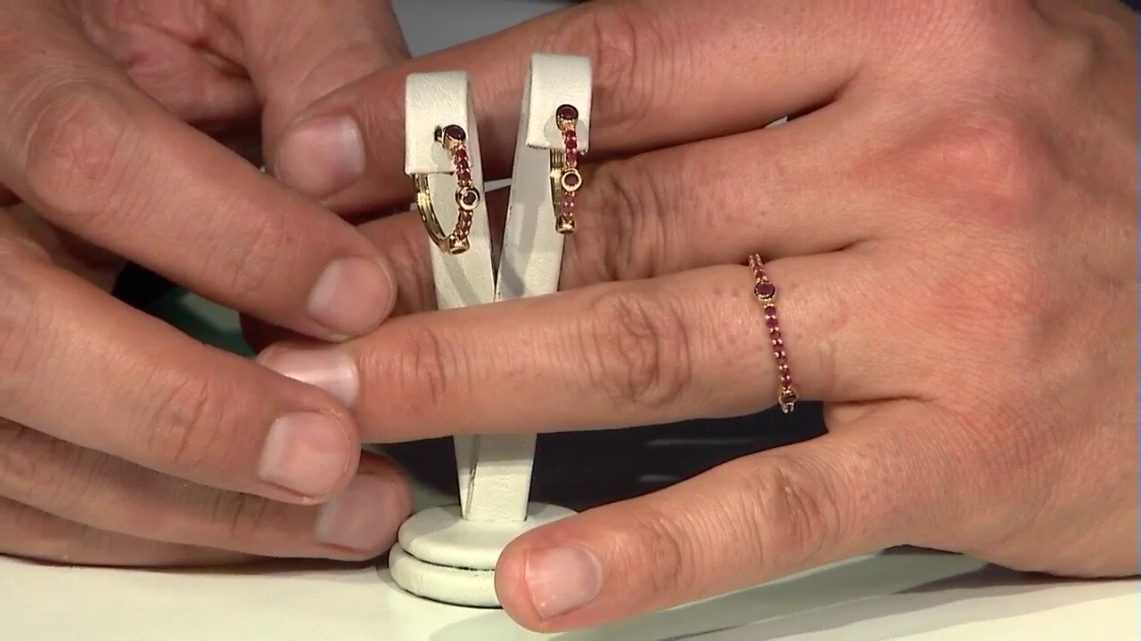 Video Bague en argent et Rubis