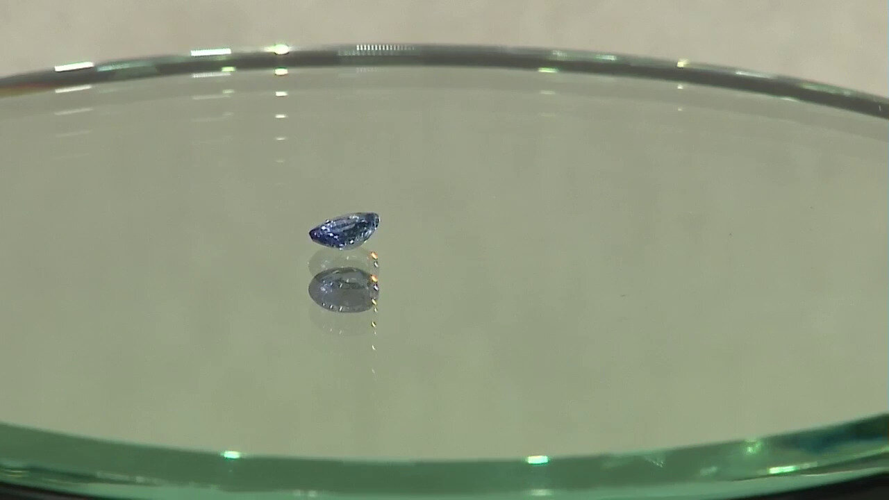 Video Edelsteen met een Onverhitte blauwe Ceylon saffier