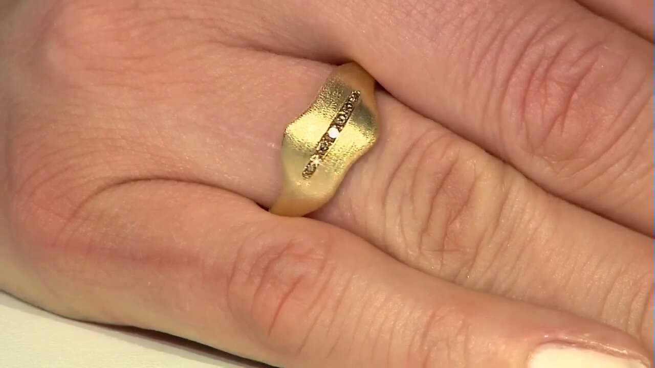 Video I2 Champagne Diamond Silver Ring