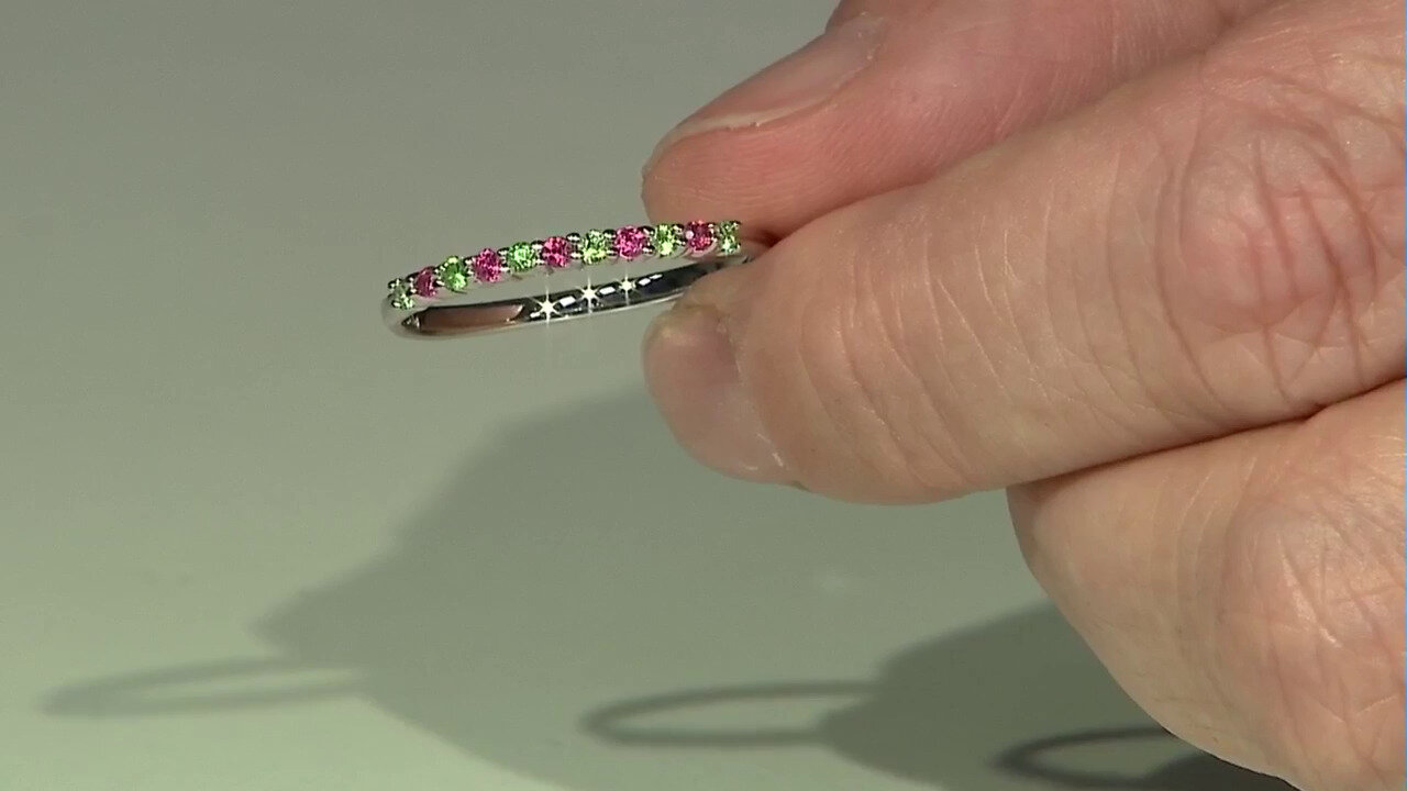 Video Zilveren ring met roze spinelstenen