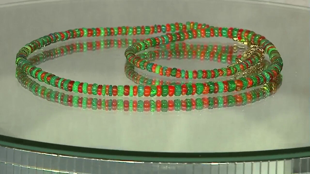 Video Zilveren halsketting met Groene Ethiopische Opalen (Riya)