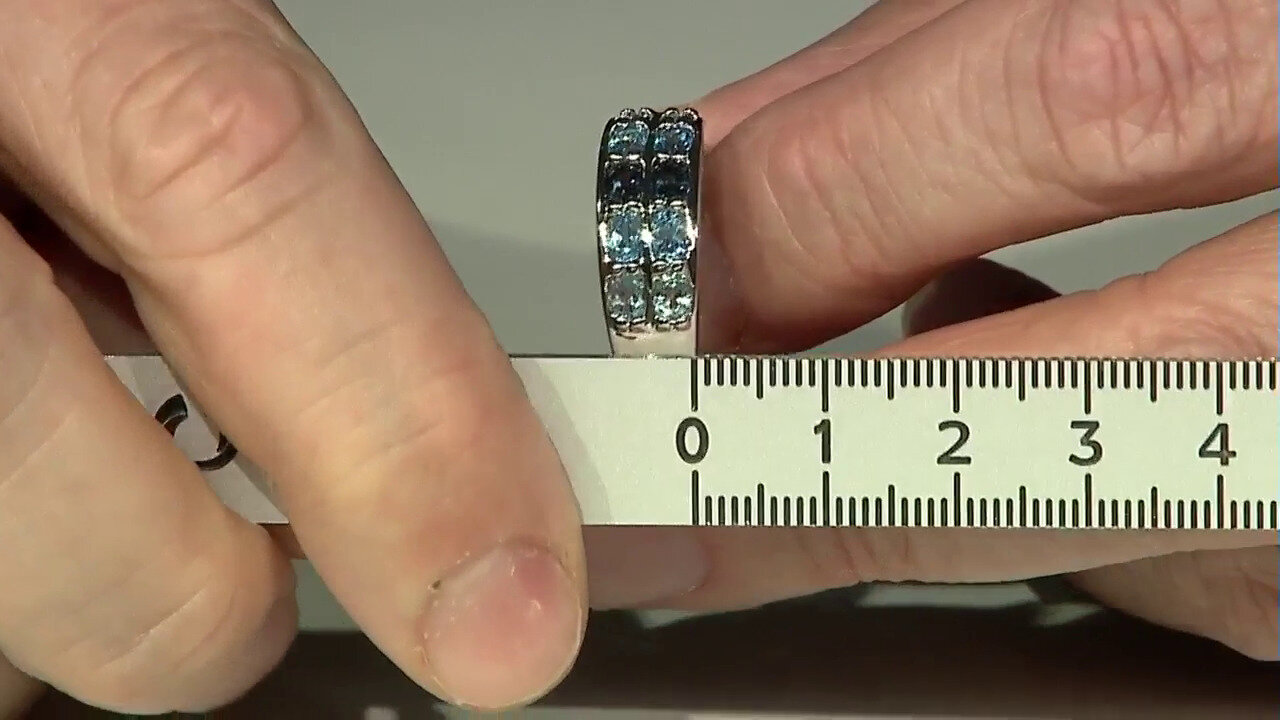 Video Zilveren ring met Zwitsers-blauwe topaasstenen
