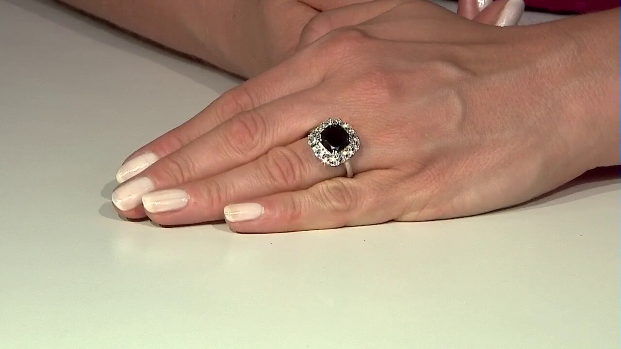 Video Indian Garnet Silver Ring