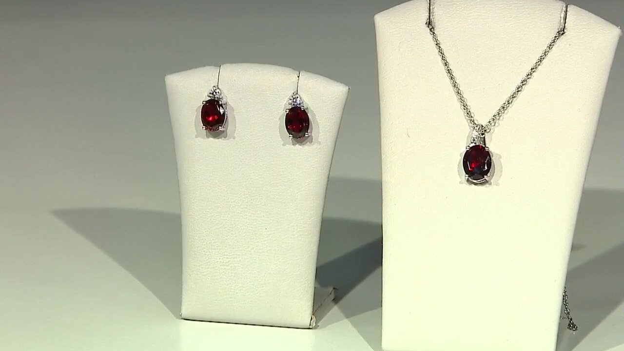 Video Indian Garnet Silver Earrings