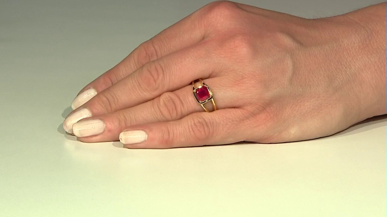 Video Madagascar Ruby Silver Ring