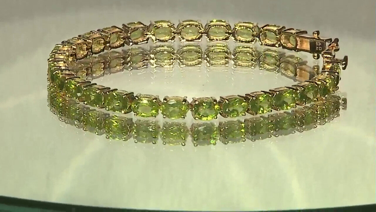 Video Brazalete en plata con Peridoto de Arizona