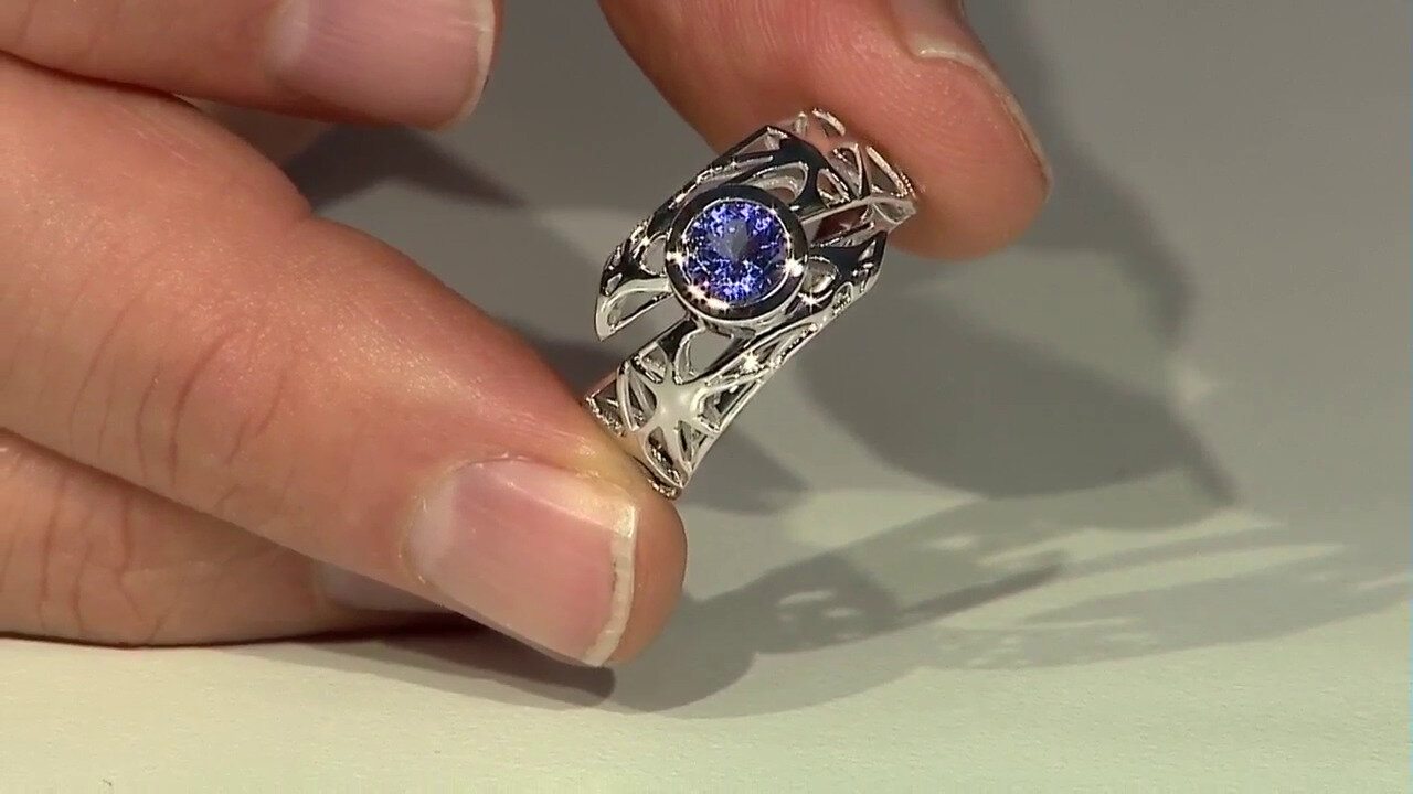 Video Bague en or et Tanzanite (Ornaments by de Melo)