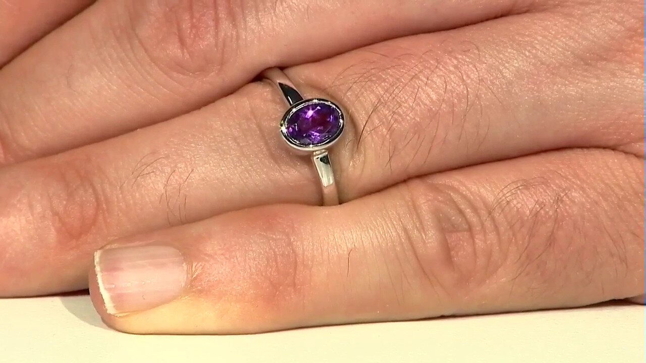 Video Anillo en plata con Amatista de Siberia