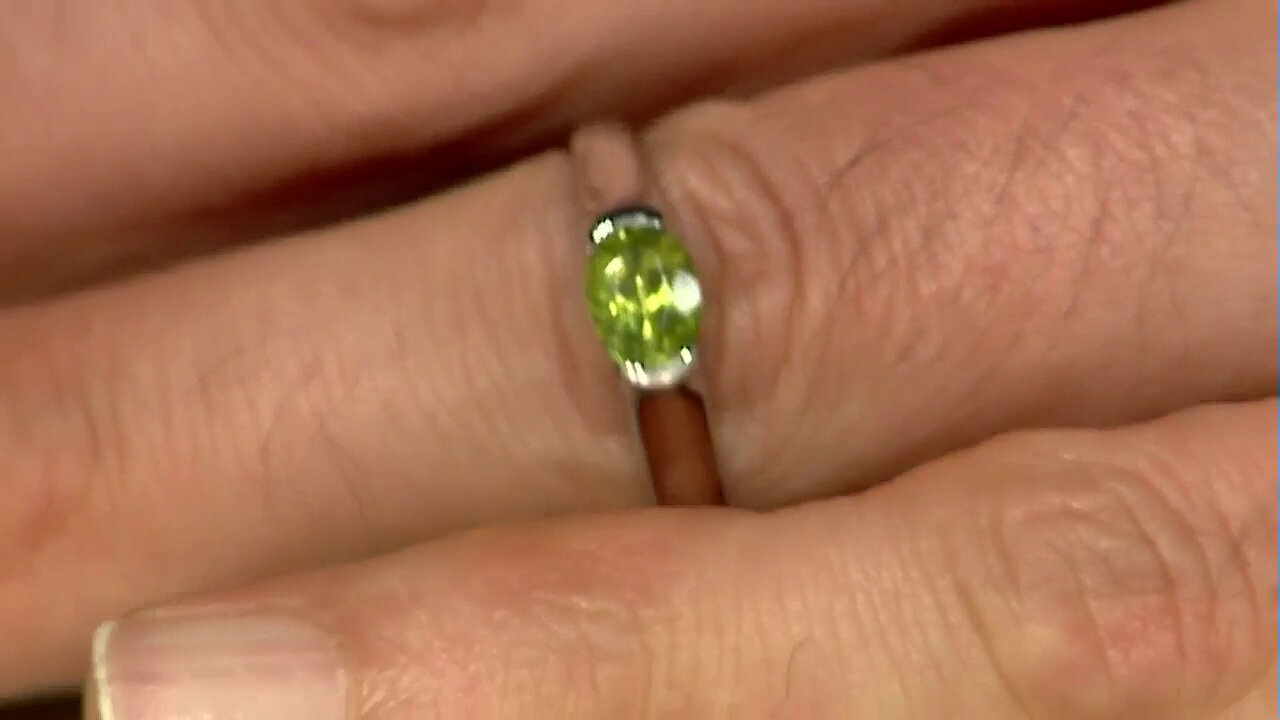 Video Peridot Silver Ring