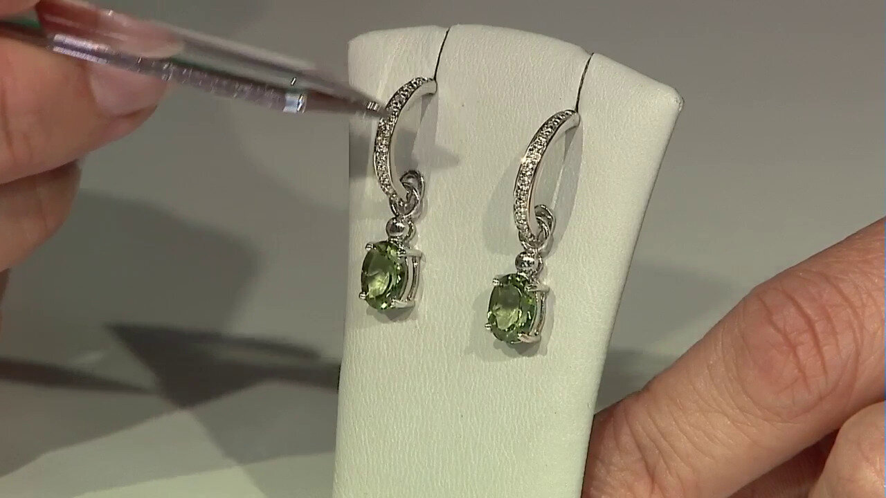 Video Kiwi Topaz Silver Earrings