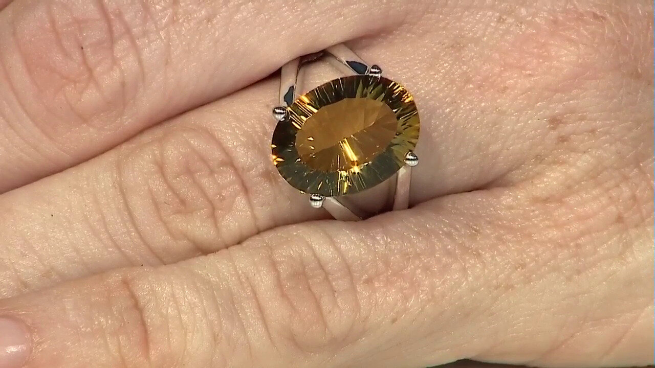 Video Champagne Quartz Silver Ring