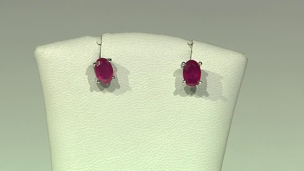 Video Madagascar Ruby Silver Earrings