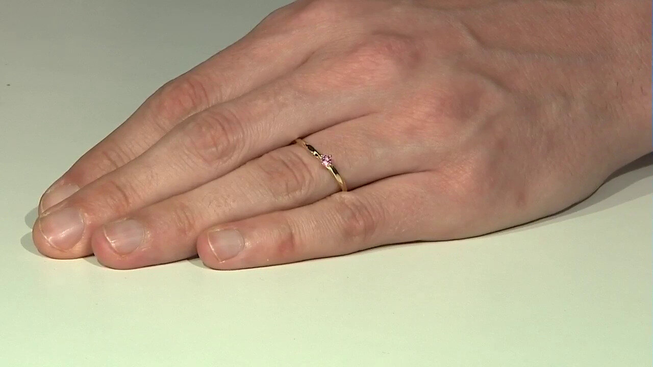 Video Zilveren ring met een roze saffier