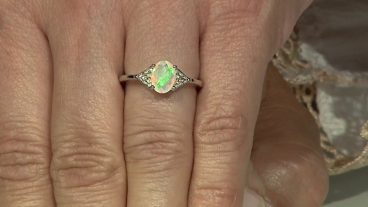 Video Welo Opal Silver Ring