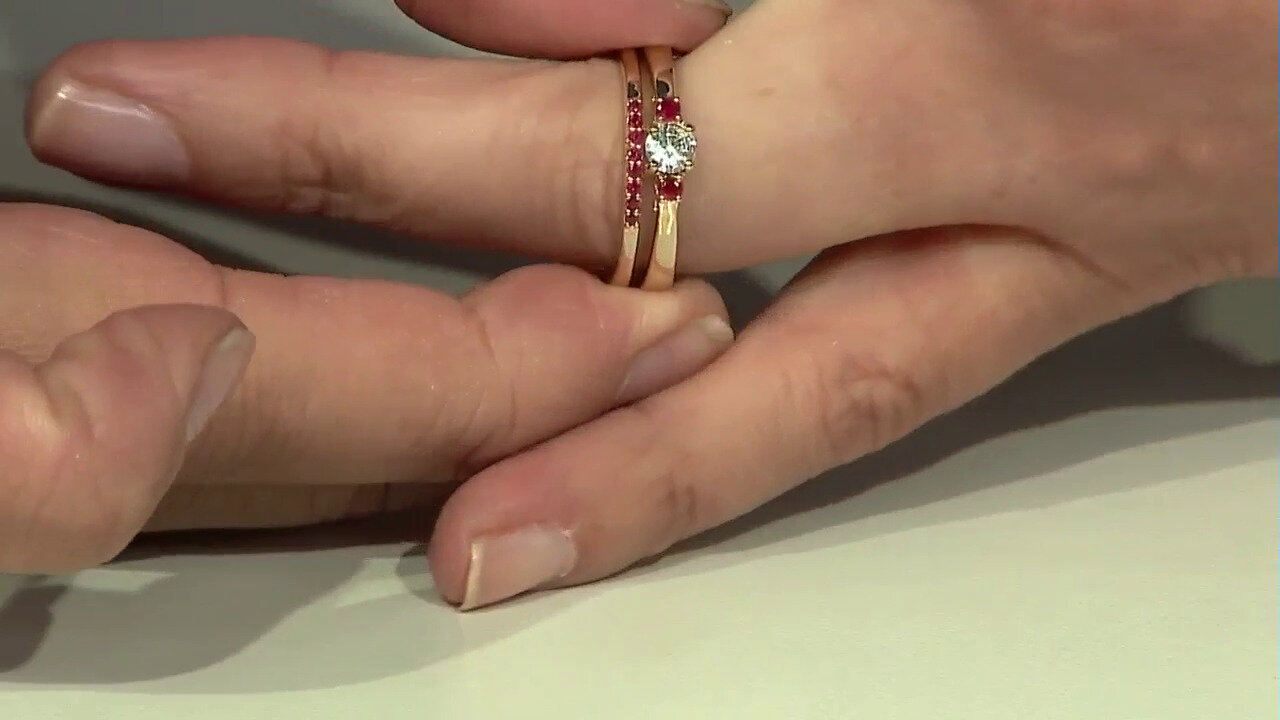 Video Anello in oro con Zaffiro Bianco (Adela Gold)