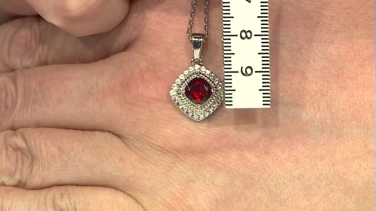 Video Hessonite Garnet Silver Pendant