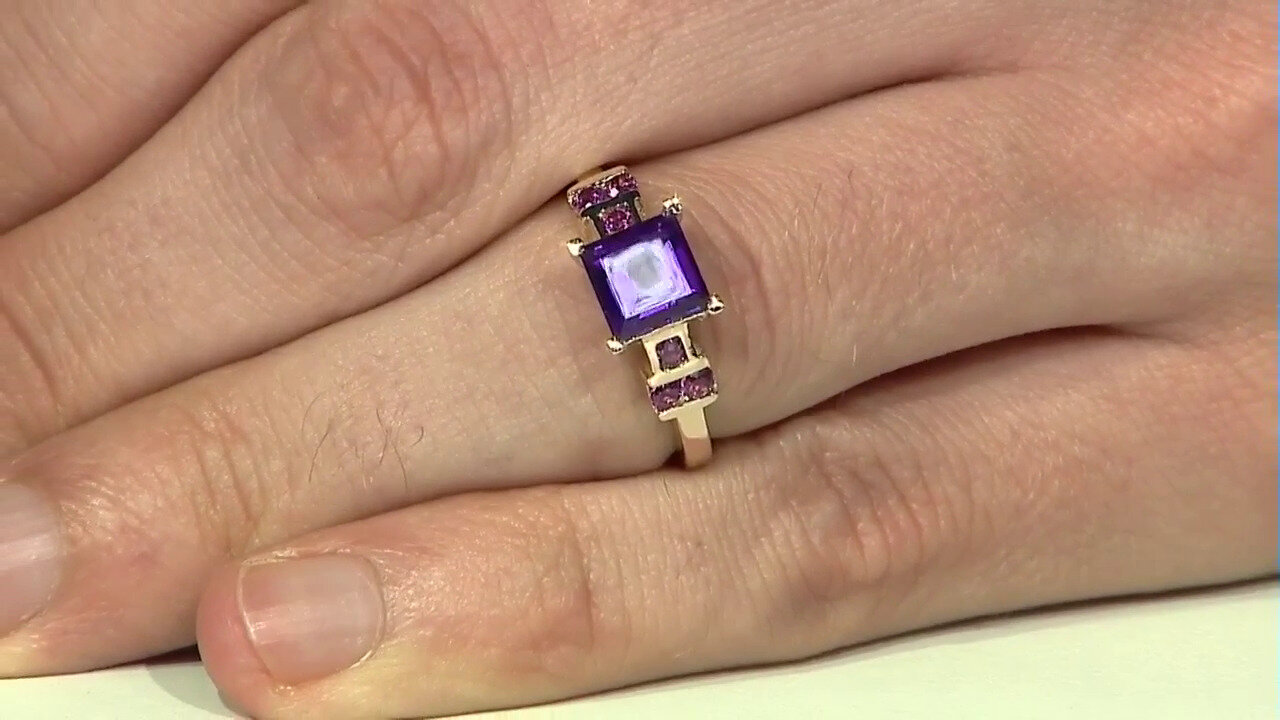 Video 9K Siberian Amethyst Gold Ring (Adela Gold)