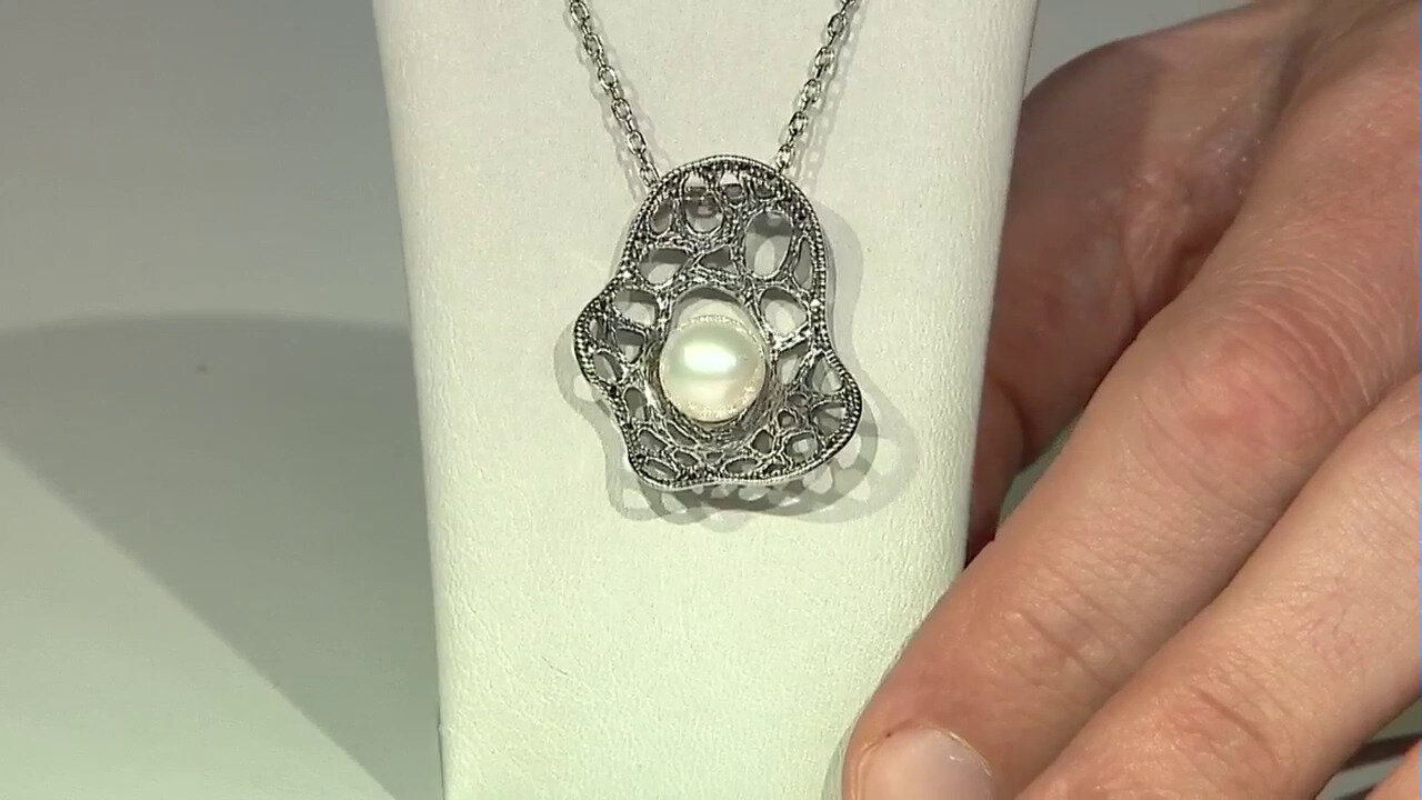 Video Pendentif en argent et Perle de culture d'eau douce (Annette classic)