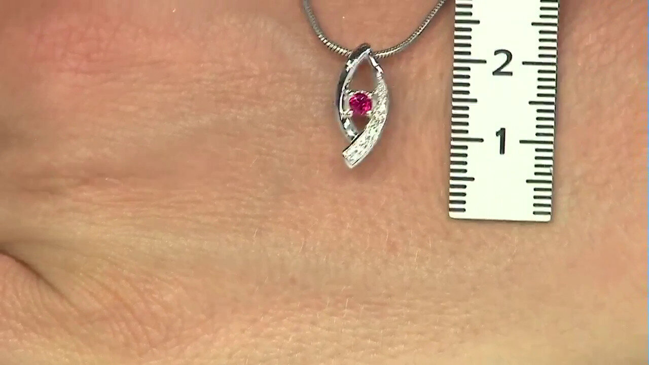 Video Zilveren hanger met een roze spinel