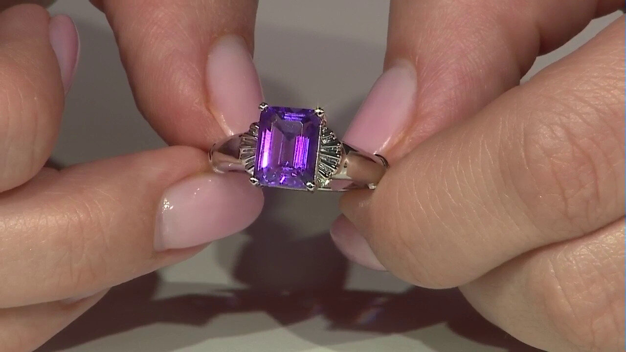 Video Siberian Amethyst Silver Ring